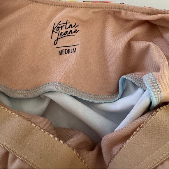 Kortni Jeane Sweet Hibiscus Swim Top - Picture 4 of 4